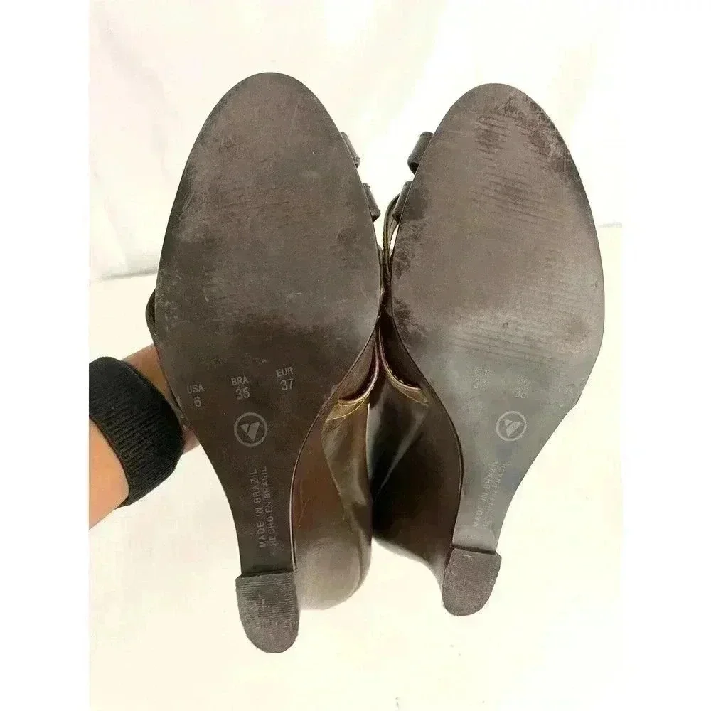 Via Uno‎ Brown Wedges Sandals Sz 6 Bronze Women's Brazilian Shoes